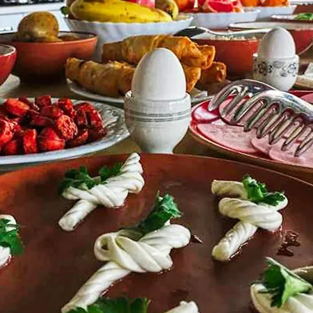 فندق Nessa Cave 2*