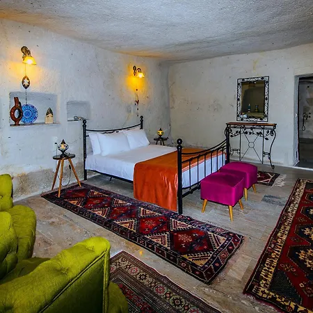 Hotel Nessa Cave 2*