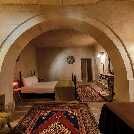 Hotel Nessa Cave 2*