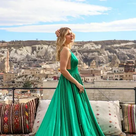 Nessa Cave فندق 2*